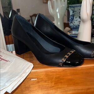 Salvatore Ferragamo Avella Black Leather Gold Gancini Chain Patent Toe Pumps